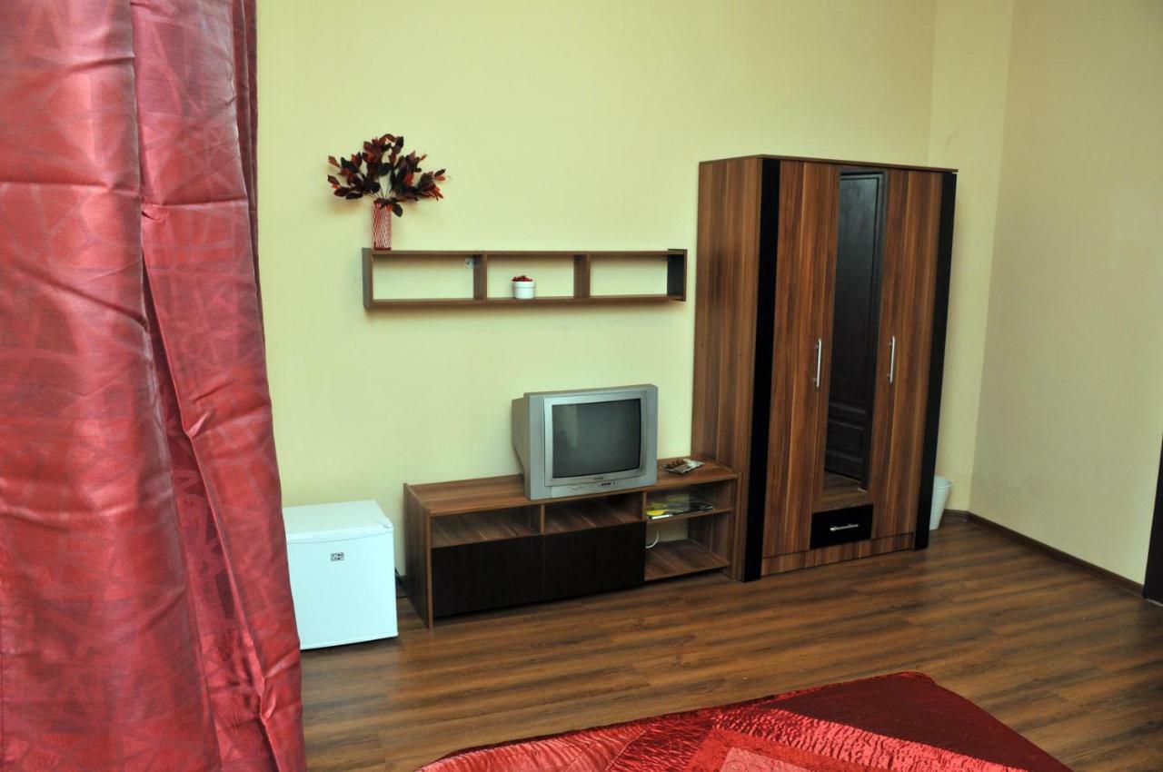 Motor House Unirii Hotel Bukares Bagian luar foto