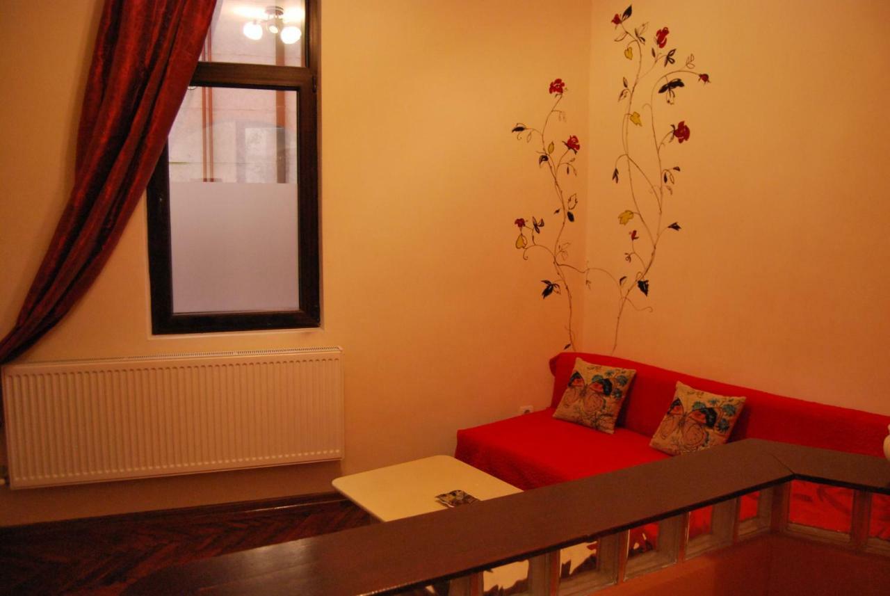 Motor House Unirii Hotel Bukares Bagian luar foto