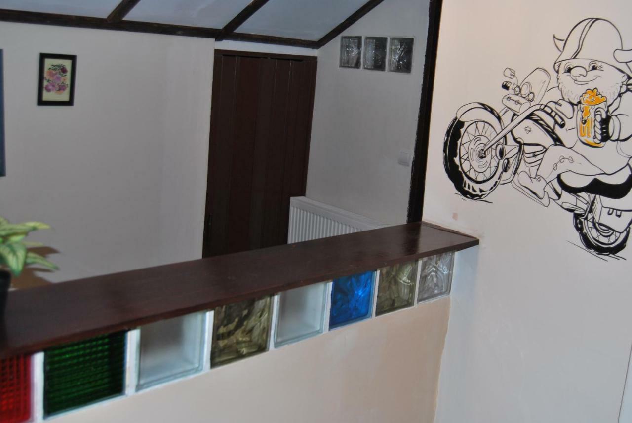 Motor House Unirii Hotel Bukares Bagian luar foto