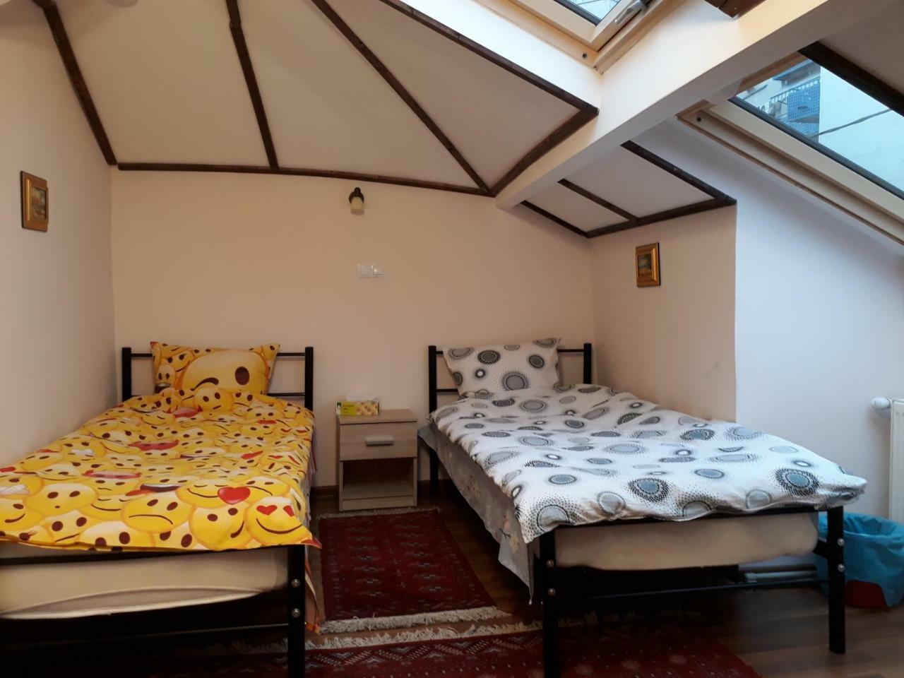 Motor House Unirii Hotel Bukares Bagian luar foto