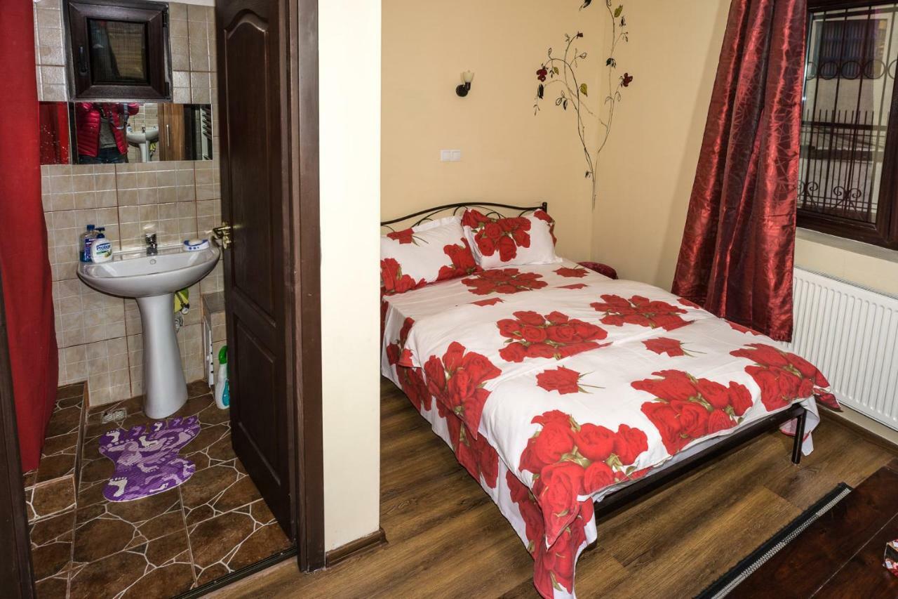 Motor House Unirii Hotel Bukares Bagian luar foto